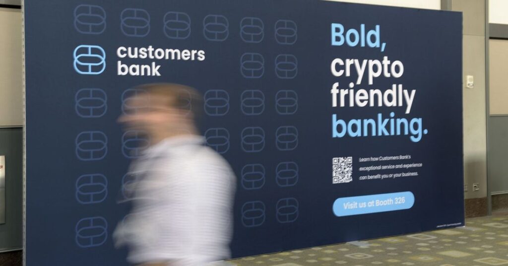 Crypto-Friendly Bank Ordered by U.S. Federal Reserve to Limit Risks From Digital Asset Clients